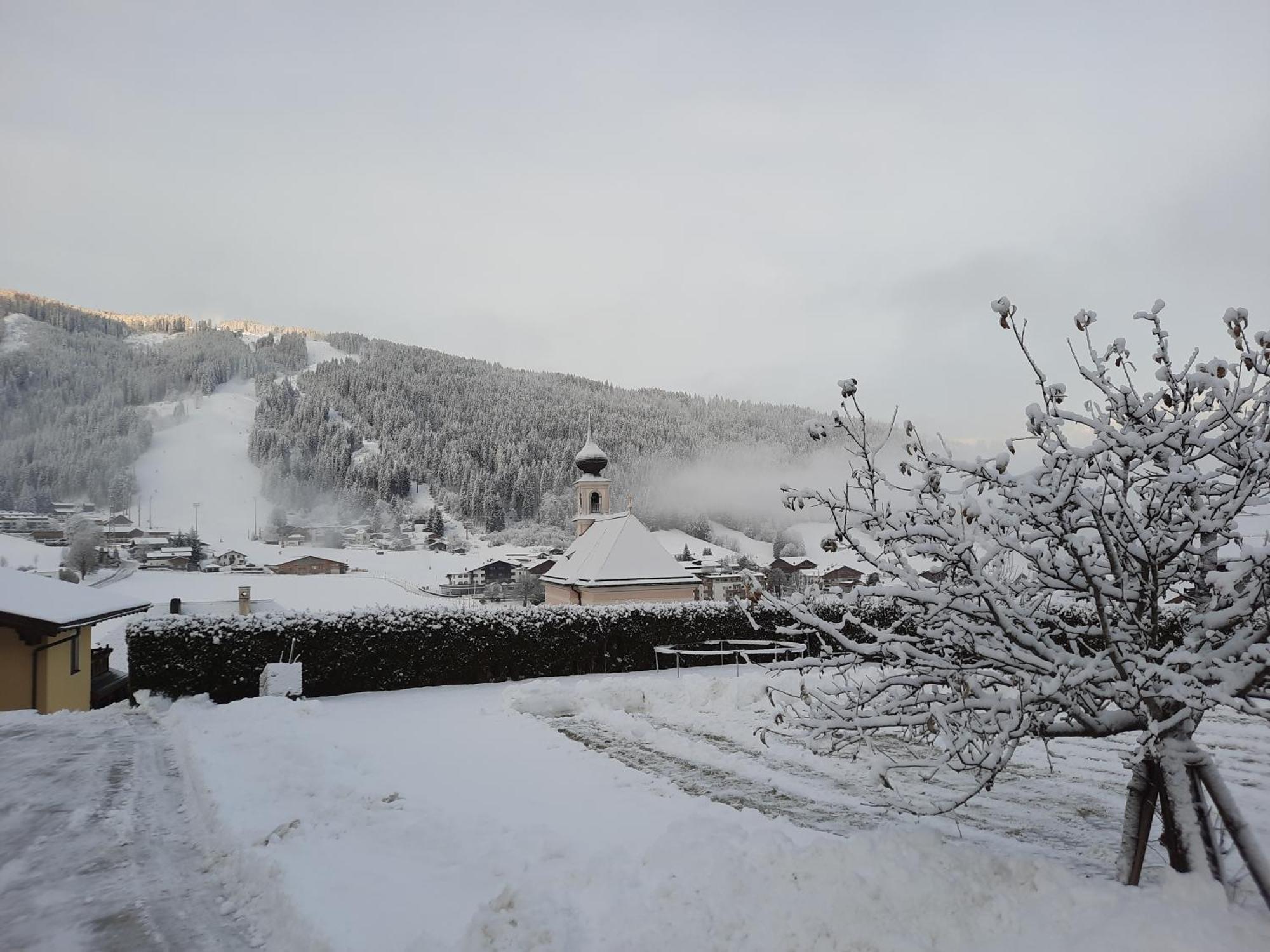 Haus Traninger Lägenhet Flachau Exteriör bild